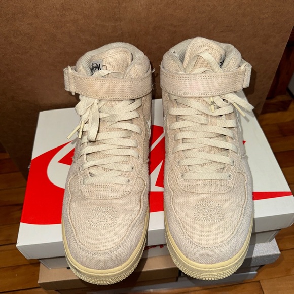 Nike x Stussy AF1 Mid Fossil - Picture 2 of 5